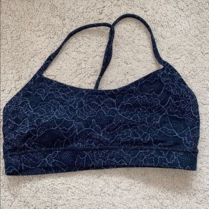 Lululemon bra